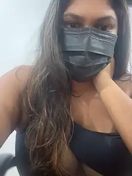 Snapshot of Black_Beauty997 chatting on February 8, 2025, 4:35 pm Black Beauty997 online show from February 8, 2025, 4:35 pm