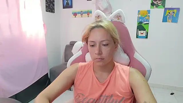 Snapshot of MommyMiaWs chatting on March 17, 2026, 3:04 pm MommyMiaWs online show from March 17, 2026, 3:04 pm