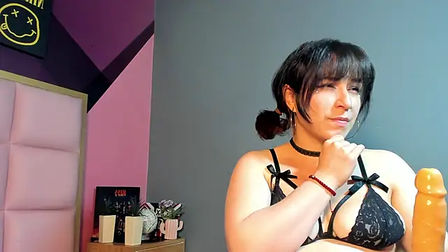 samanthaanderson  online show from January 29, 2025, 1:16 am