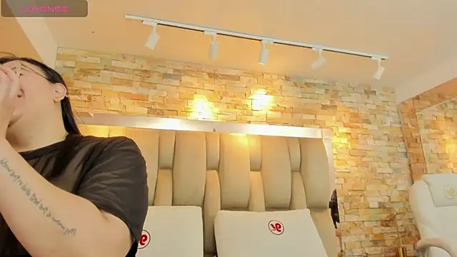 Snapshot of anette_cooper chatting on September 15, 2025, 3:18 am anette cooper online show from September 15, 2025, 3:18 am