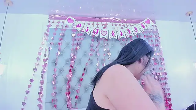 anette cooper online show from February 10, 2026, 3:49 am