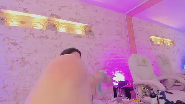 Snapshot of anette_cooper chatting on March 8, 2025, 6:43 am anette cooper online show from March 8, 2025, 6:43 am