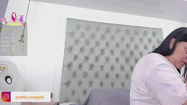 Snapshot of anette_cooper chatting on September 27, 2025, 3:56 am anette cooper online show from September 27, 2025, 3:56 am