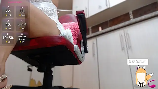 Snapshot of Abril_Beltran_ chatting on November 3, 2025, 10:46 pm Abril Beltran online show from November 3, 2025, 10:46 pm