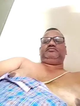 Snapshot of StarPacifist6 chatting on March 7, 2025, 3:28 pm StarPacifist6 online show from March 7, 2025, 3:28 pm