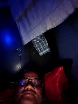 Snapshot of StarPacifist6 chatting on December 9, 2024, 5:41 pm StarPacifist6 online show from December 9, 2024, 5:41 pm