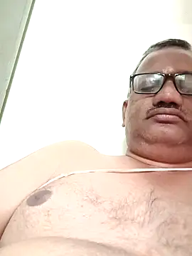 Snapshot of StarPacifist6 chatting on March 11, 2025, 9:24 am StarPacifist6 online show from March 11, 2025, 9:24 am