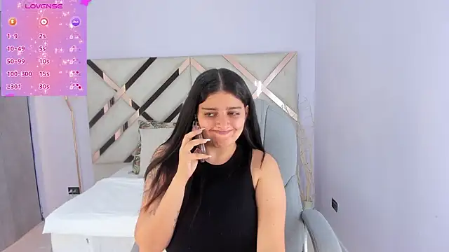 Snapshot of kylie_reyes chatting on December 15, 2025, 7:41 pm kylie reyes online show from December 15, 2025, 7:41 pm