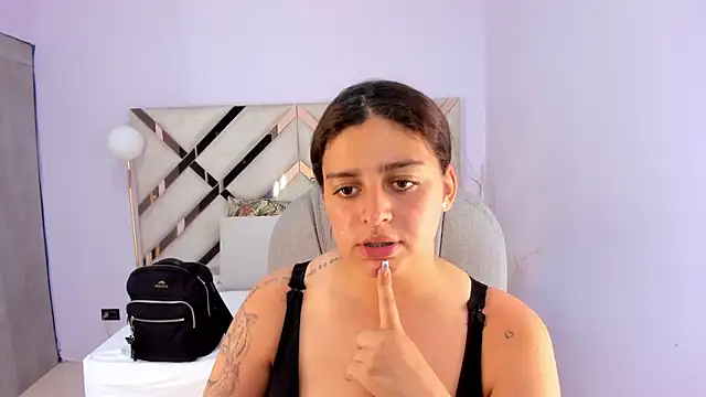 kylie reyes online show from March 3, 2026, 7:32 pm