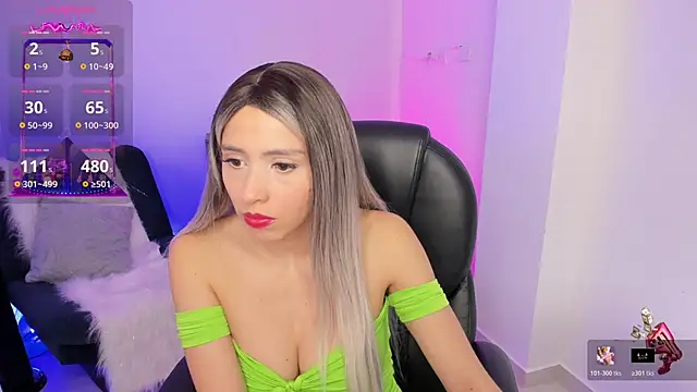 Snapshot of emilly_smith_1 chatting on October 21, 2025, 3:39 am emilly smith 1 online show from October 21, 2025, 3:39 am