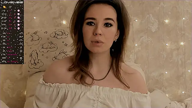 Snapshot of EvaSileZ chatting on March 16, 2026, 9:39 pm EvaSileZ online show from March 16, 2026, 9:39 pm