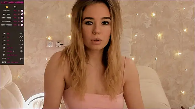 EvaSileZ online show from October 15, 2025, 2:58 pm