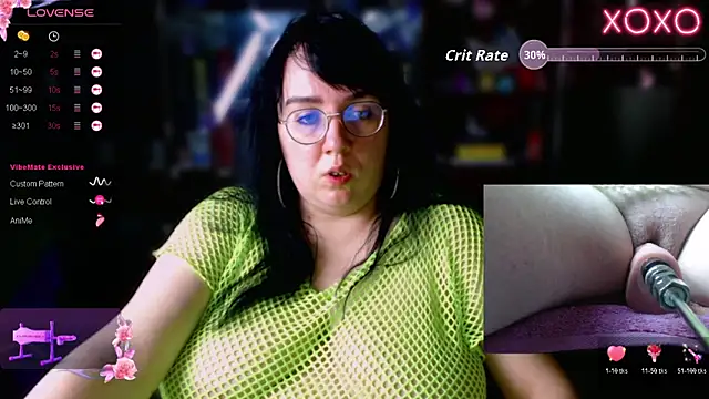 LeonaHarrison online show from October 27, 2025, 11:49 pm