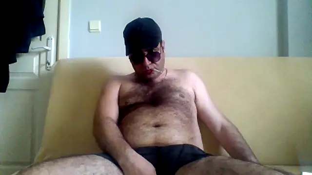 Snapshot of fraud705 chatting on May 24, 2026, 3:45 pm fraud705 online show from May 24, 2026, 3:45 pm