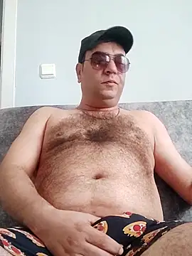 Snapshot of fraud705 chatting on September 17, 2025, 1:13 pm fraud705 online show from September 17, 2025, 1:13 pm