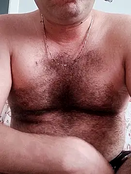 Snapshot of fraud705 chatting on October 8, 2025, 12:39 pm fraud705 online show from October 8, 2025, 12:39 pm