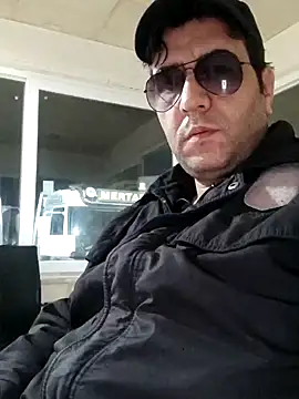 Snapshot of fraud705 chatting on December 23, 2024, 1:08 am fraud705 online show from December 23, 2024, 1:08 am