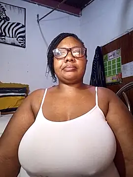 Snapshot of YELLOW_BONE chatting on March 15, 2026, 10:55 am YELLOW BONE online show from March 15, 2026, 10:55 am