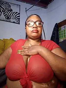 YELLOW BONE online show from May 4, 2026, 8:22 pm