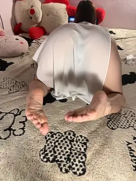 Snapshot of Hoa_Bimup chatting on October 16, 2025, 10:40 pm Hoa Bimup online show from October 16, 2025, 10:40 pm