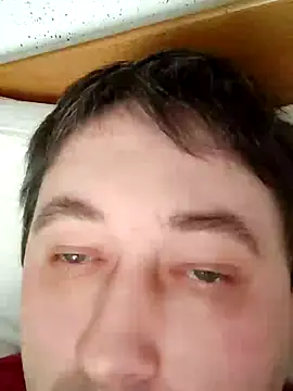 Snapshot of tores992 chatting on December 8, 2024, 8:09 am tores992 online show from December 8, 2024, 8:09 am