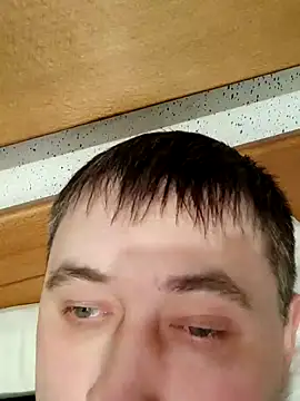 Snapshot of tores992 chatting on December 17, 2024, 6:42 pm tores992 online show from December 17, 2024, 6:42 pm