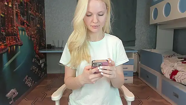 Masha 2002 online show from May 5, 2026, 7:50 pm