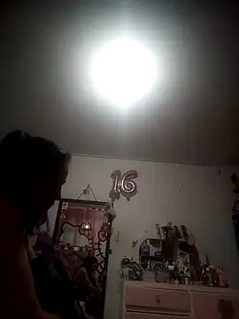 Snapshot of _Scarlett_Sweet chatting on March 25, 2026, 7:35 pm Scarlett Sweet online show from March 25, 2026, 7:35 pm