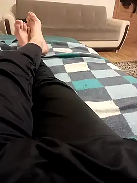 yun123456789 online show from February 12, 2026, 9:58 pm