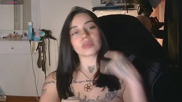 val bardot online show from May 12, 2026, 4:53 am
