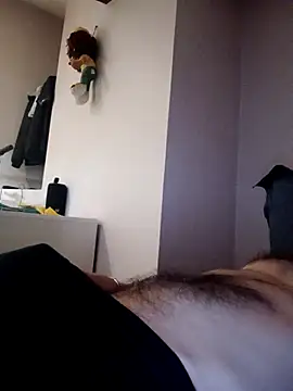 Alainsolo online show from September 9, 2025, 9:52 am