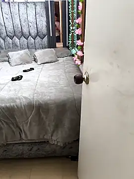 Snapshot of Juam22 chatting on November 22, 2025, 12:10 am Juam22 online show from November 22, 2025, 12:10 am