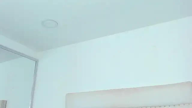 TaylorEvanss online show from April 24, 2026, 7:49 pm