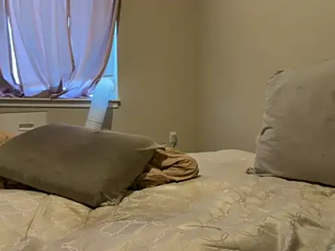 sexydadbod1 online show from July 18, 2026, 4:37 pm