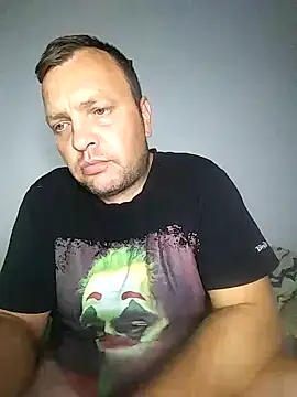 Snapshot of Bury0117 chatting on October 10, 2025, 7:25 pm Bury0117 online show from October 10, 2025, 7:25 pm