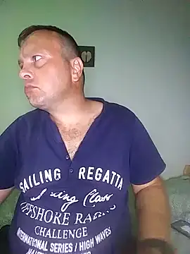 Snapshot of Bury0117 chatting on September 28, 2025, 6:15 pm Bury0117 online show from September 28, 2025, 6:15 pm