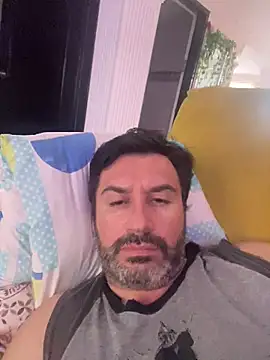 Snapshot of rodrher81 chatting on June 19, 2026, 7:52 pm rodrher81 online show from June 19, 2026, 7:52 pm