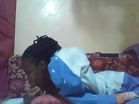 Snapshot of Smillie_prety chatting on July 28, 2026, 6:21 am Smillie prety online show from July 28, 2026, 6:21 am