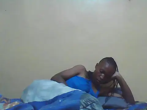 Snapshot of Smillie_prety chatting on February 5, 2026, 4:08 am Smillie prety online show from February 5, 2026, 4:08 am