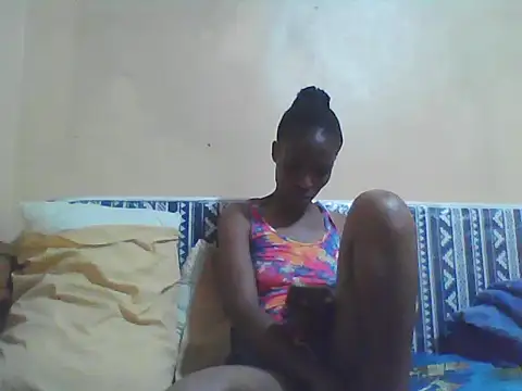 Smillie prety online show from April 23, 2026, 3:35 pm