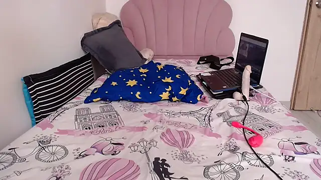 Snapshot of lady_hot2xx chatting on March 18, 2026, 2:19 pm lady hot2xx online show from March 18, 2026, 2:19 pm