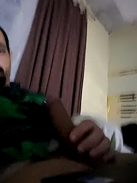 Snapshot of KingZilla2023 chatting on March 13, 2026, 5:01 am KingZilla2023 online show from March 13, 2026, 5:01 am