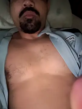 Snapshot of KingZilla2023 chatting on March 1, 2026, 3:01 pm KingZilla2023 online show from March 1, 2026, 3:01 pm