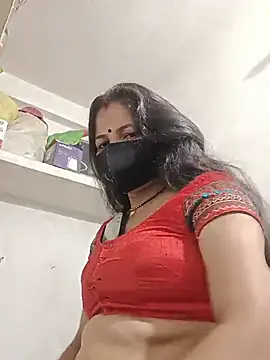 Snapshot of Riyaa-Devi chatting on July 14, 2026, 5:01 am Riyaa-Devi online show from July 14, 2026, 5:01 am