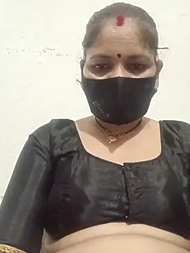 Snapshot of Riyaa-Devi chatting on July 28, 2026, 5:56 pm Riyaa-Devi online show from July 28, 2026, 5:56 pm