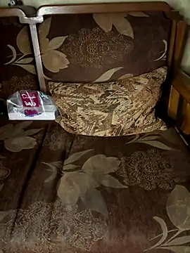 Mayoosh6 online show from October 1, 2025, 7:40 pm