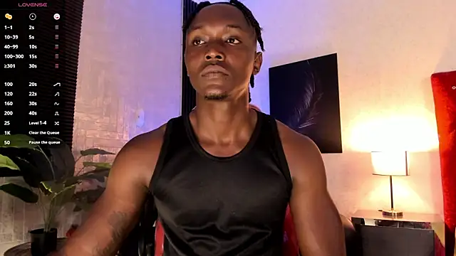 DannSmmith online show from November 4, 2025, 4:27 am