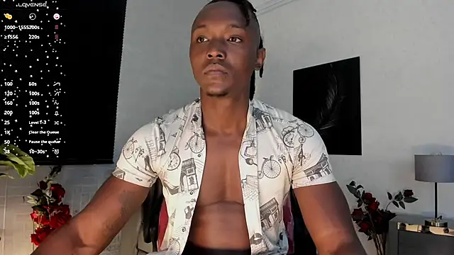 DannSmmith online show from November 20, 2025, 12:17 pm