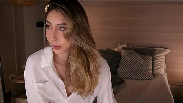 Snapshot of lua_ferch__ chatting on July 9, 2026, 1:32 pm lua ferch online show from July 9, 2026, 1:32 pm