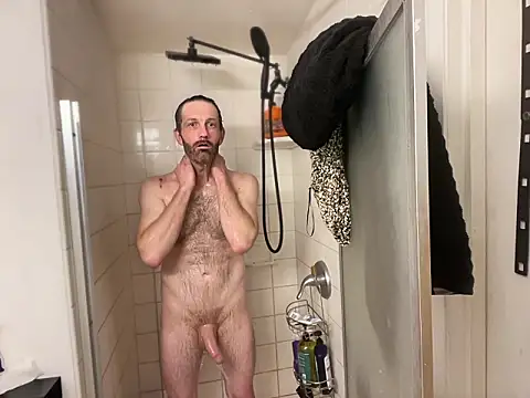 Snapshot of leanjamesdean chatting on March 4, 2026, 9:39 am leanjamesdean online show from March 4, 2026, 9:39 am